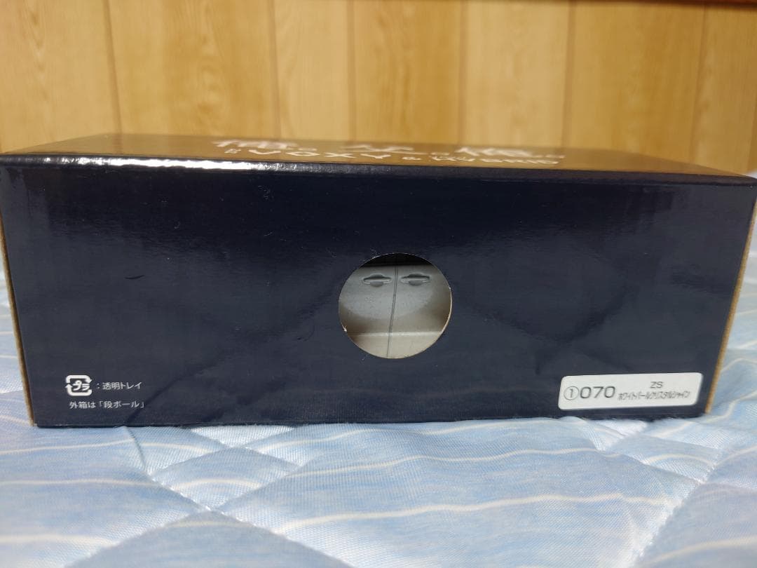 【非売品】トヨタ ヴォクシー 80 前期 ホワイトパール サンプルミニカー