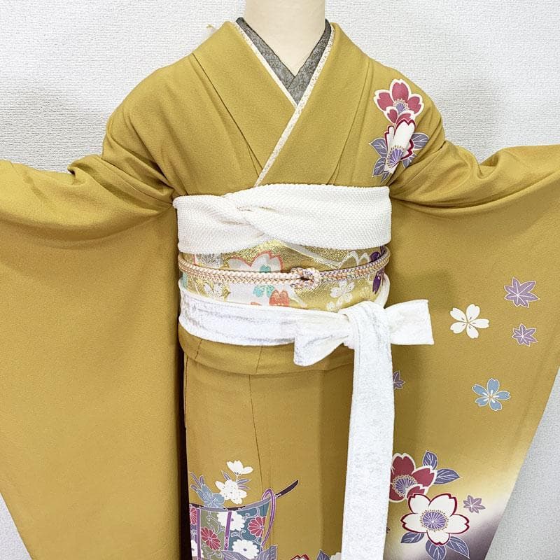 507z54☆振袖 古典柄 金彩 シンプル モダン 桜 熨斗☆美品 成人式結婚式