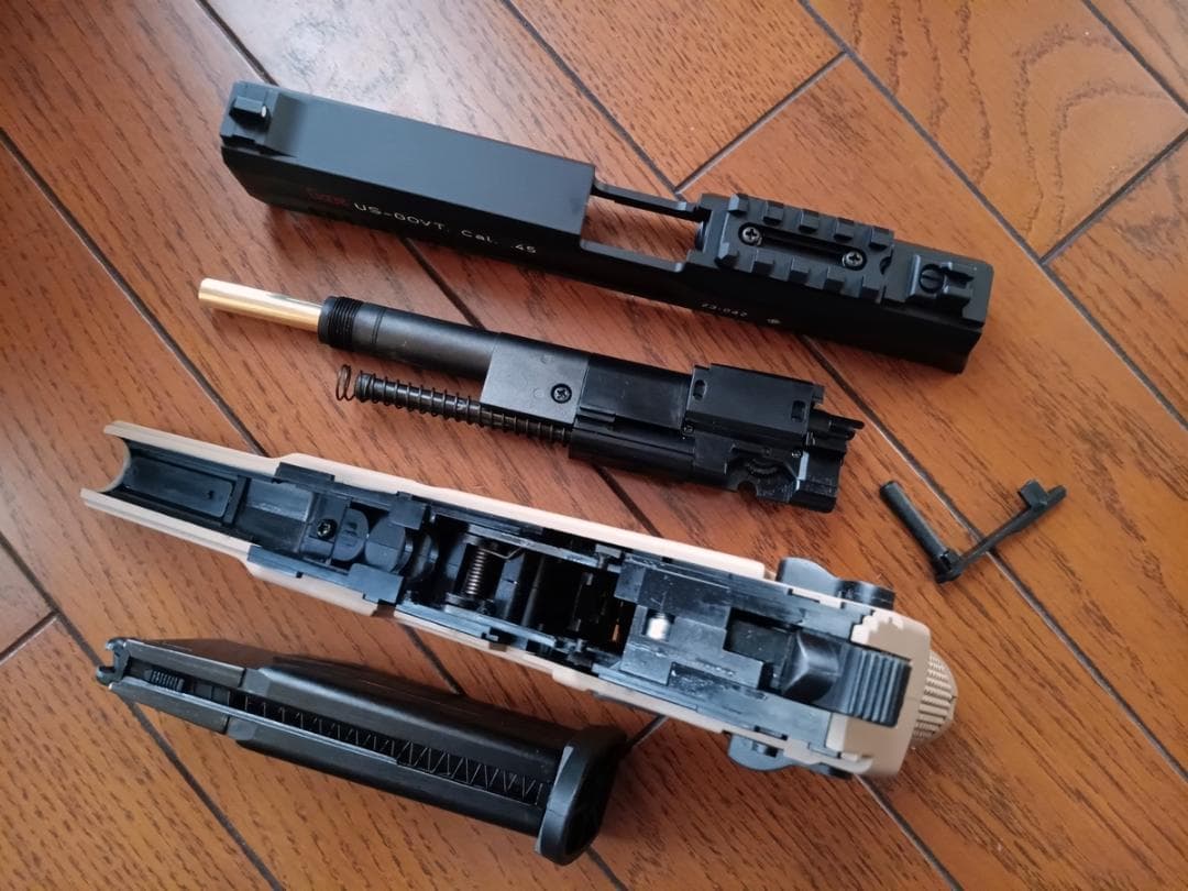 SOCOM Mk23 カスタム （ マルイ ソーコム ガスガン ）