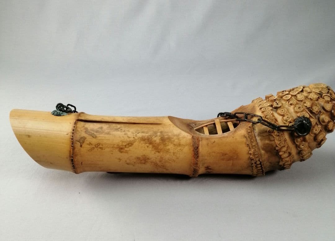 【茶事具】宗泰作　大徳寺紫野與雲和尚在判　銘 恵比寿　竹釣船花入れ　花入れ218