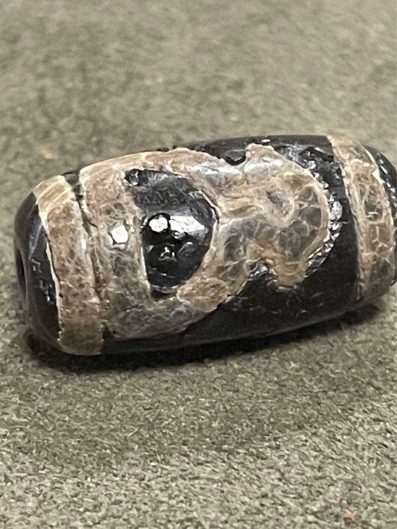 古代天珠　財神天珠　瑪瑙