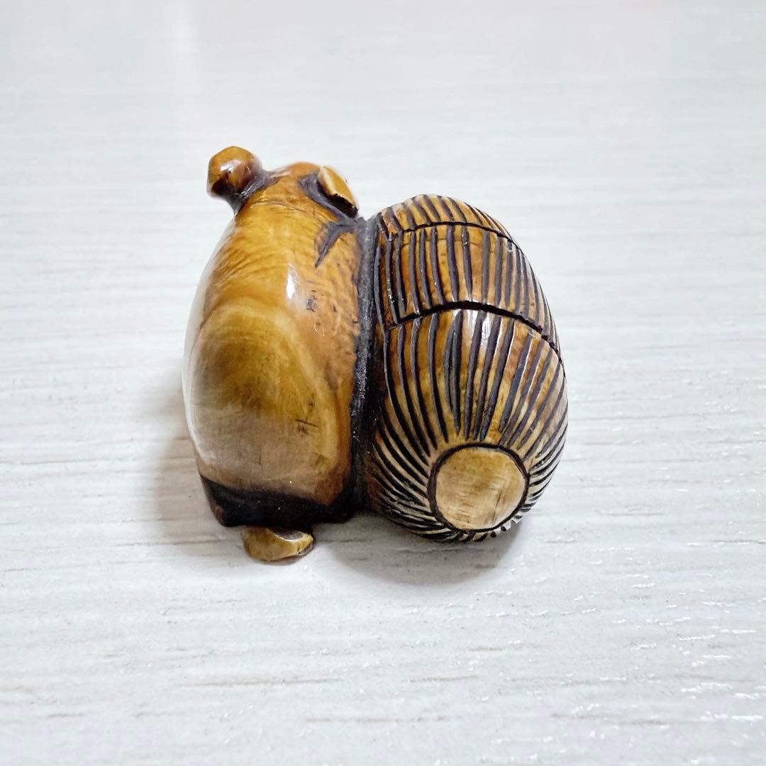 根付 兎と俵 江戸期 netsuke