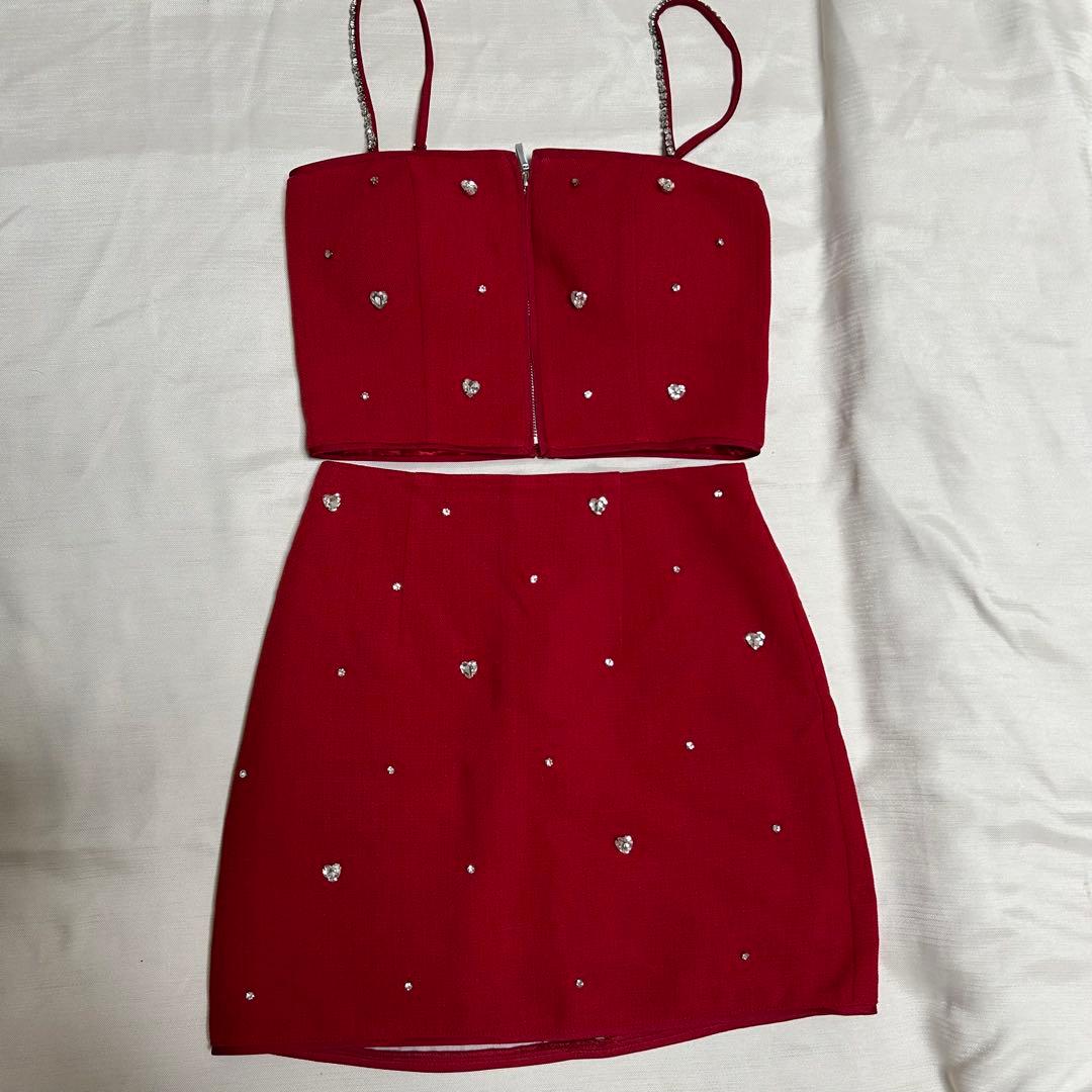 16日取り置き専用　robe de fleurs ビジュー装飾ミニドレス