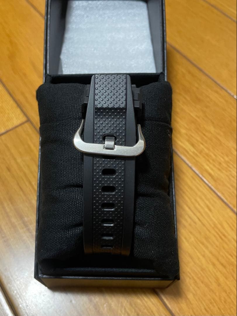 Lolipop 　GST-B100-1JF カシオGショック 新品同様