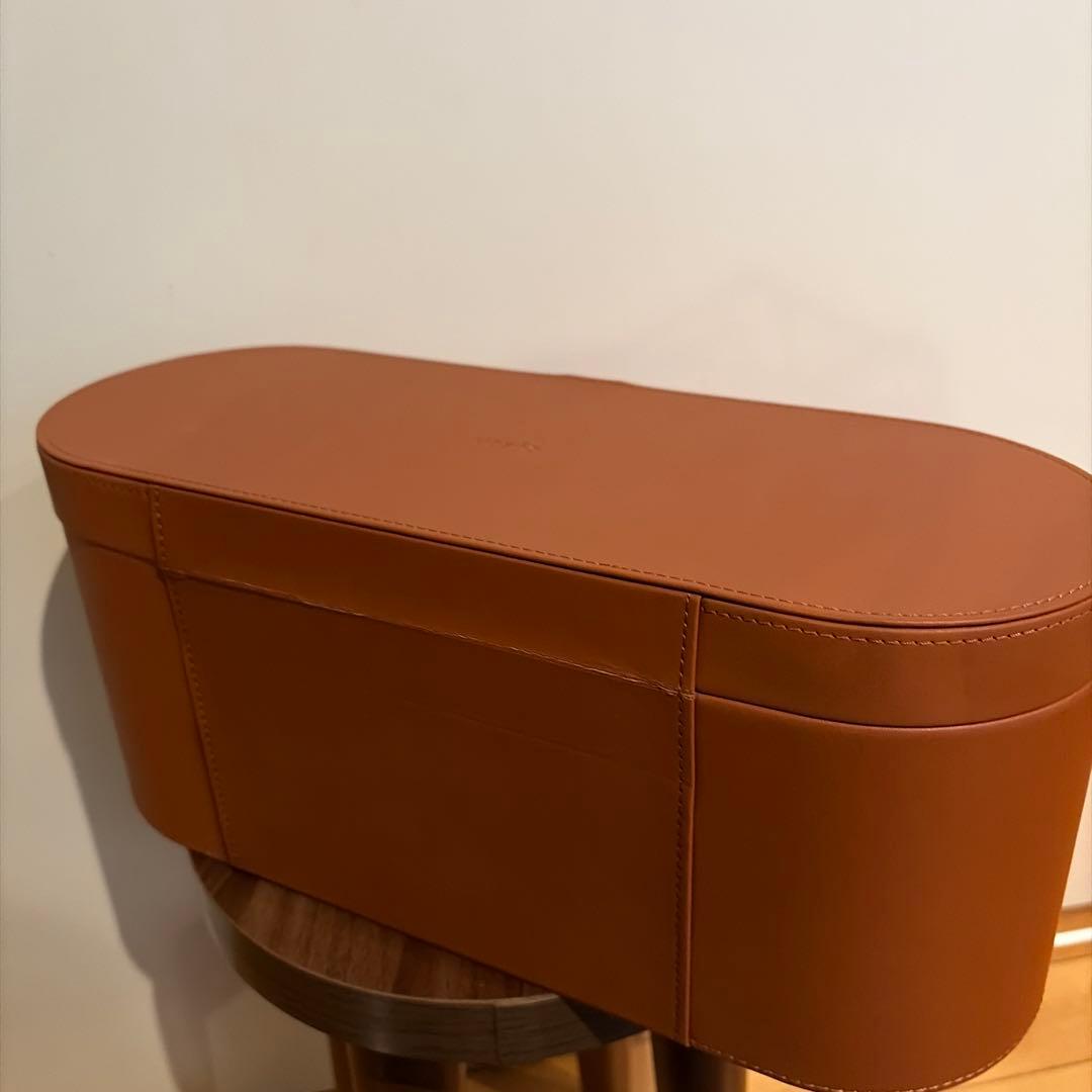 dyson airwrap HS01 ダイソン エアラップ　ヘアスタイラー