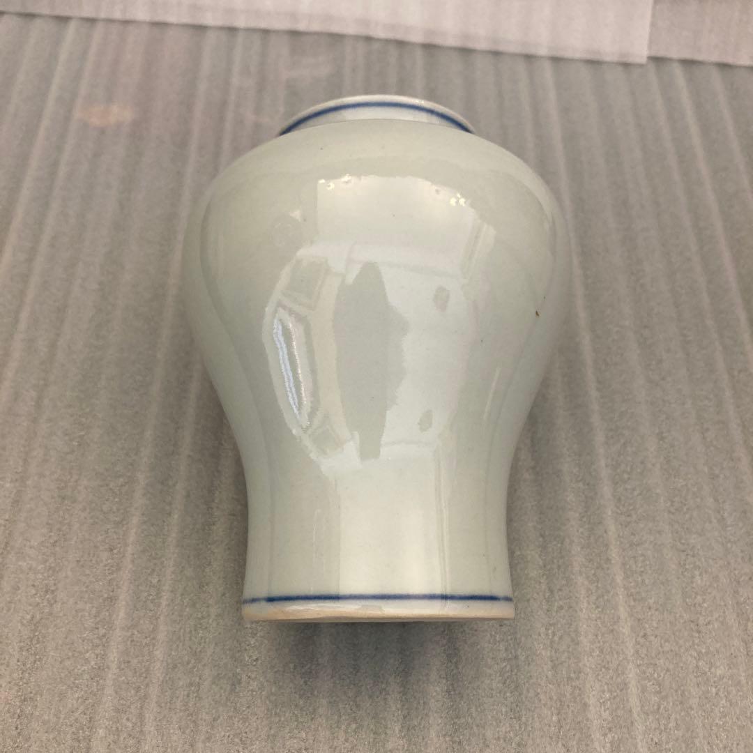 安東五　　白磁　染付花器