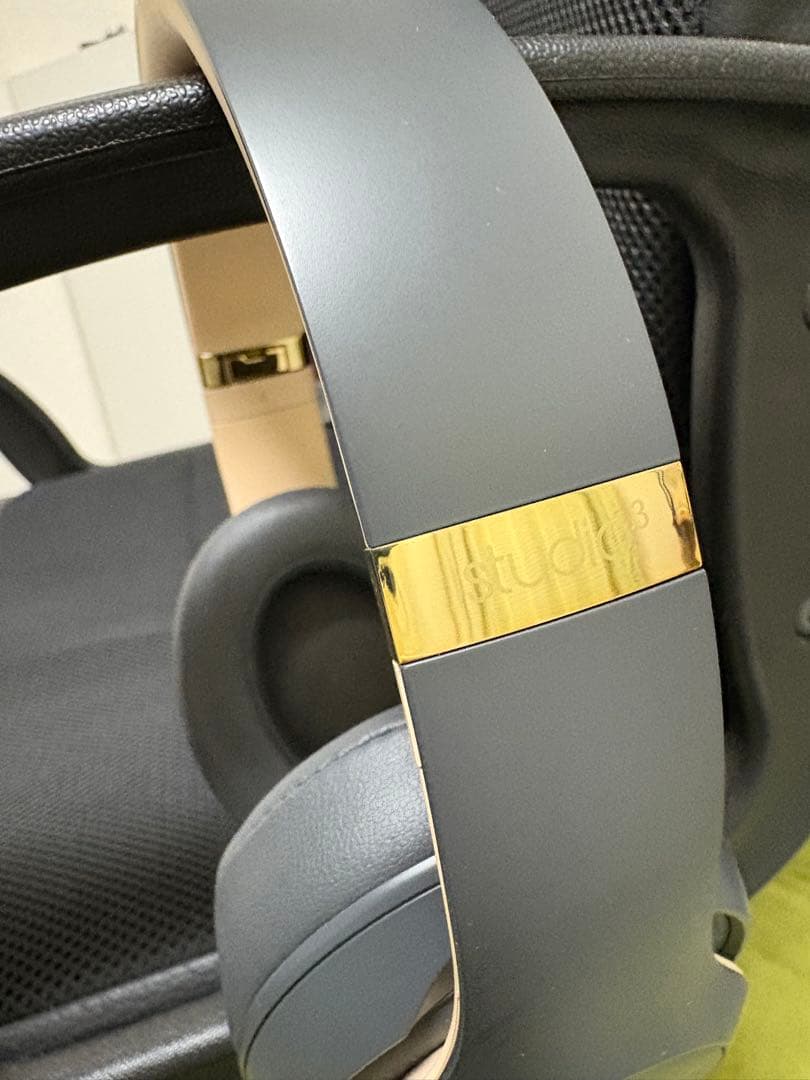 Beats Studio3 Wirelessシャドーグレー