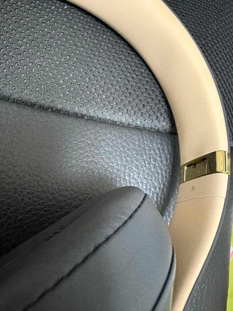 Beats Studio3 Wirelessシャドーグレー