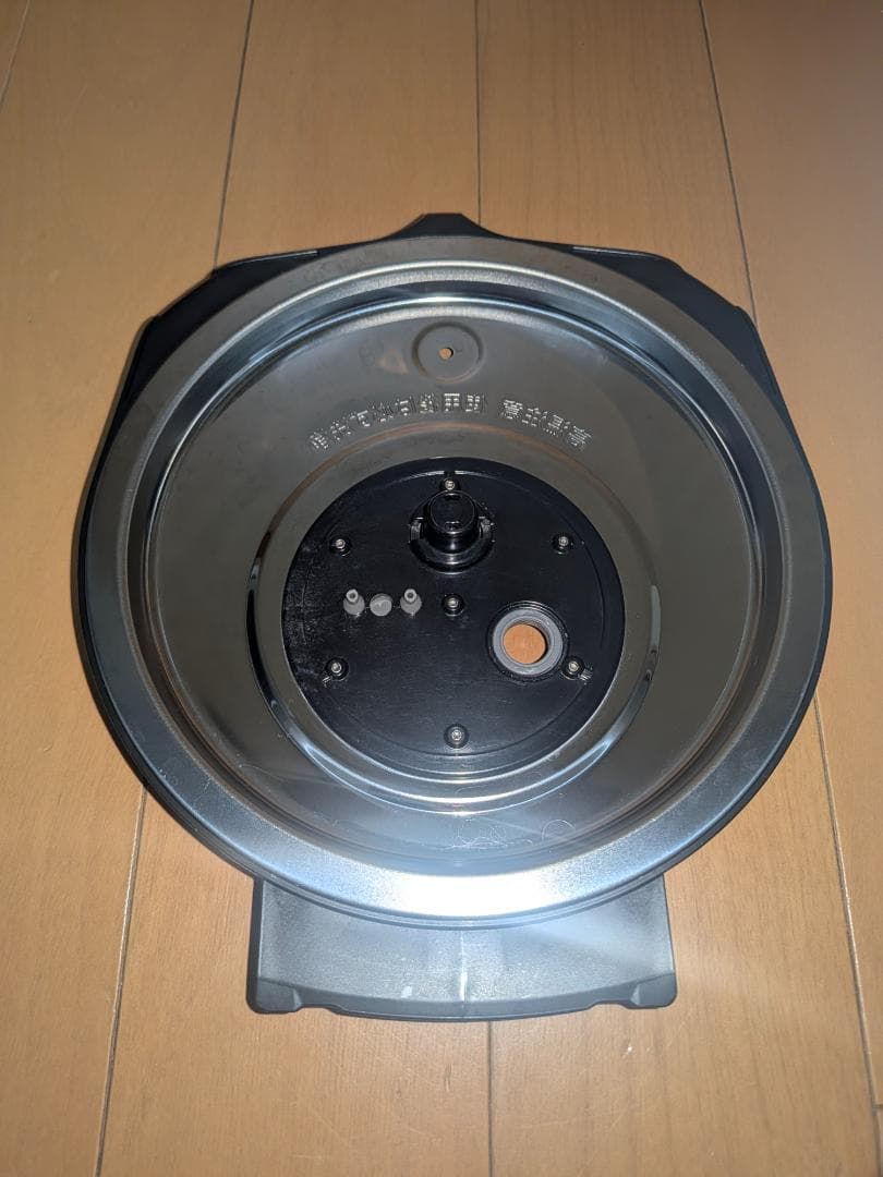 【チアシードママ】タイガー 炊飯器 JRX-S100K 土鍋圧力 5.5合