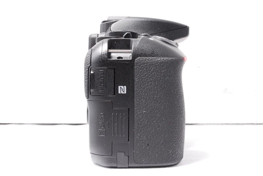 Wi-Fi搭載✨高画質一眼 Nikon D5600 動作◎ 人気 軽量 即使用可