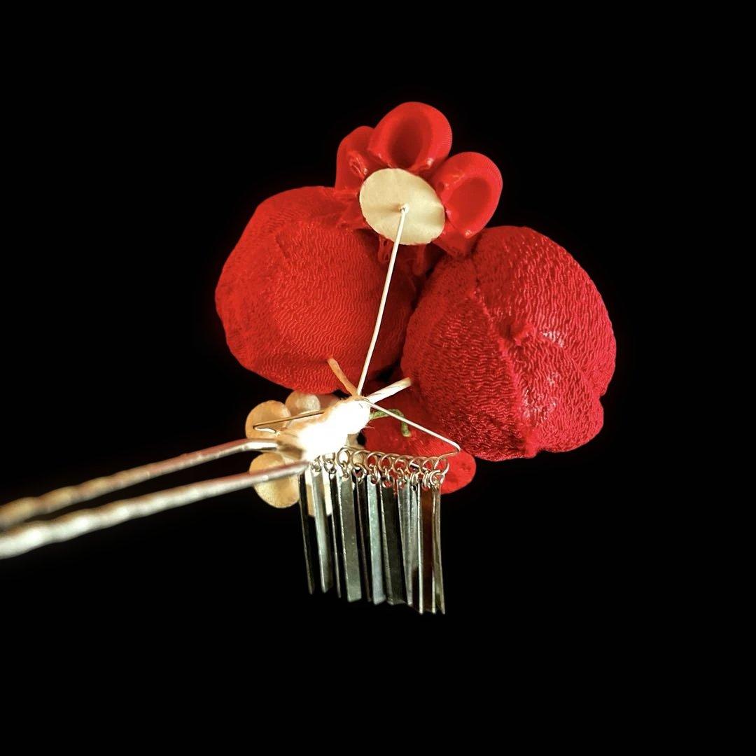 専用です。 日本髪 髪飾り 七五三(7歳) (赤 ・つばき )