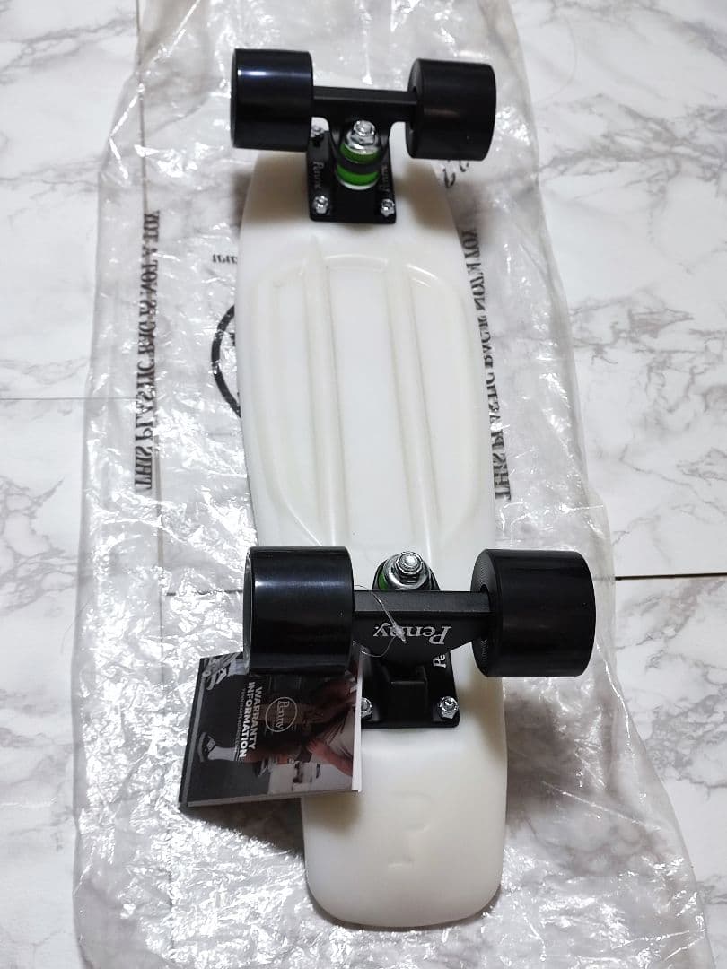 Penny キャスパー ナイトグロウ