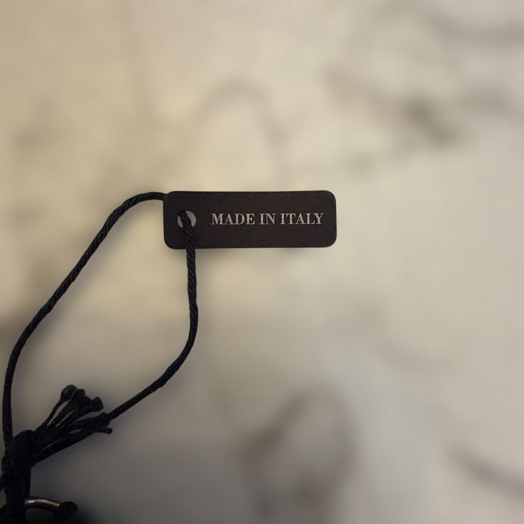 美品 プラダ Prada AirPods キャリーストラップ2ZD007