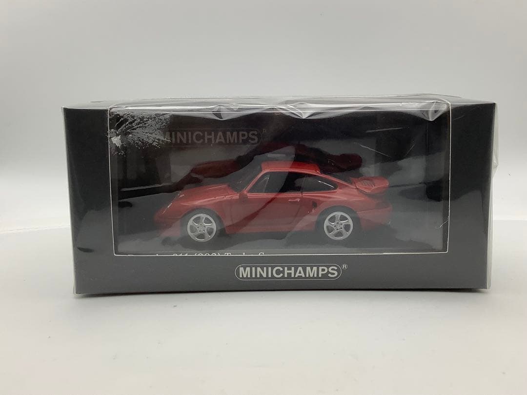 MINICHAMPS 赤いミニカー 限定300台 081/300