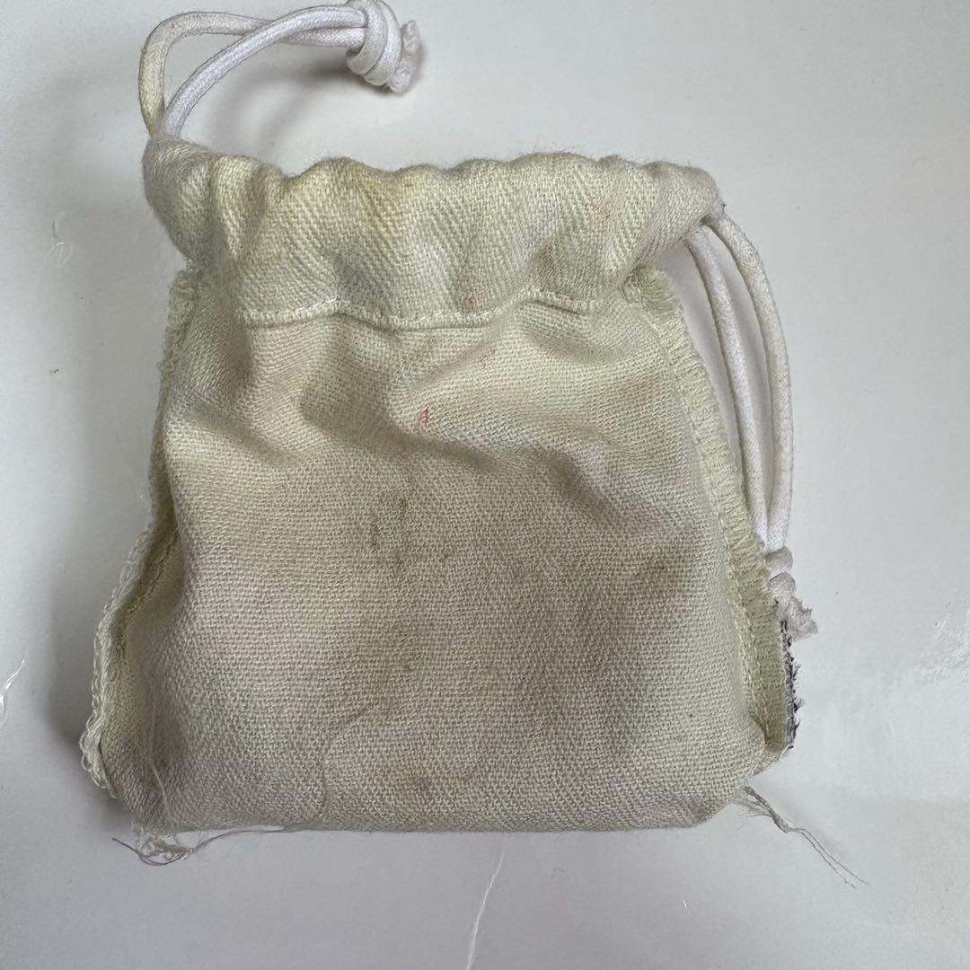 日曜日セール　LOEWE アナグラム　ブローチ　ゴールド