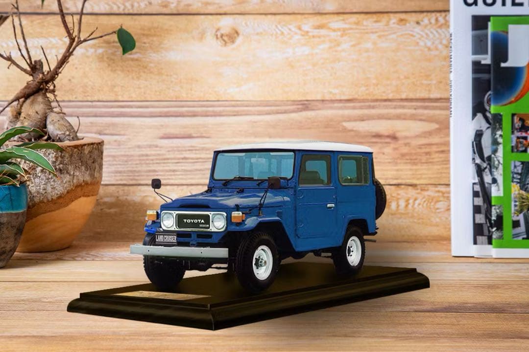 ランドクルーザー40 1/18 トヨタ ミニカー 400台限定 クラファン 貴重