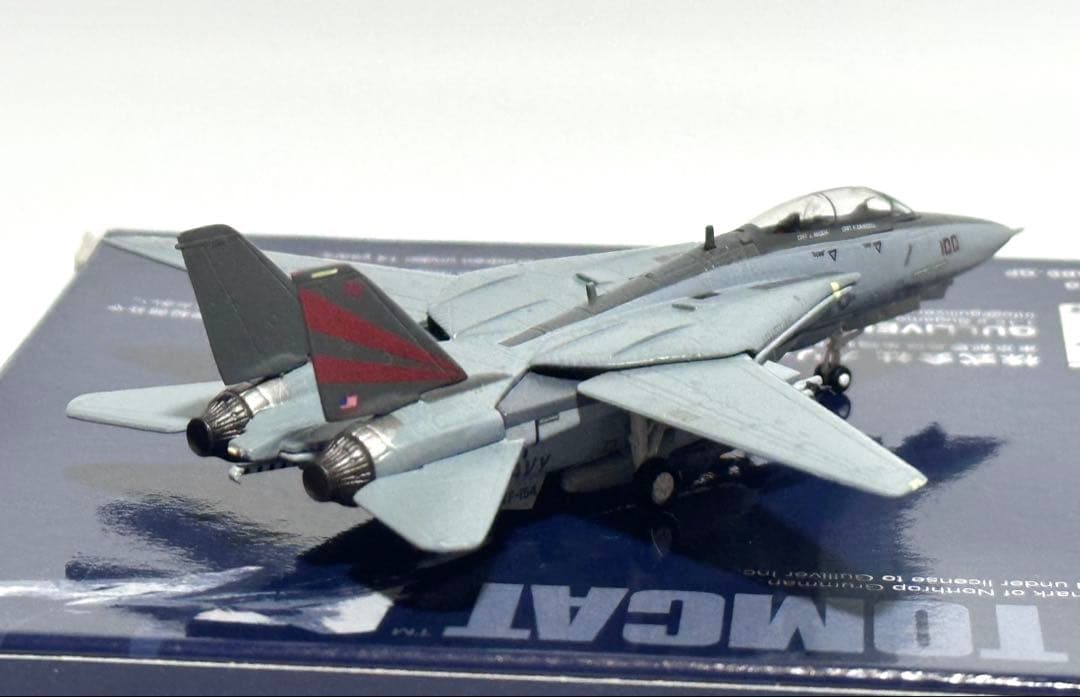 航空機・ヘリコプター GULLIVER 1/200 F-14 TOMCAT VF-154