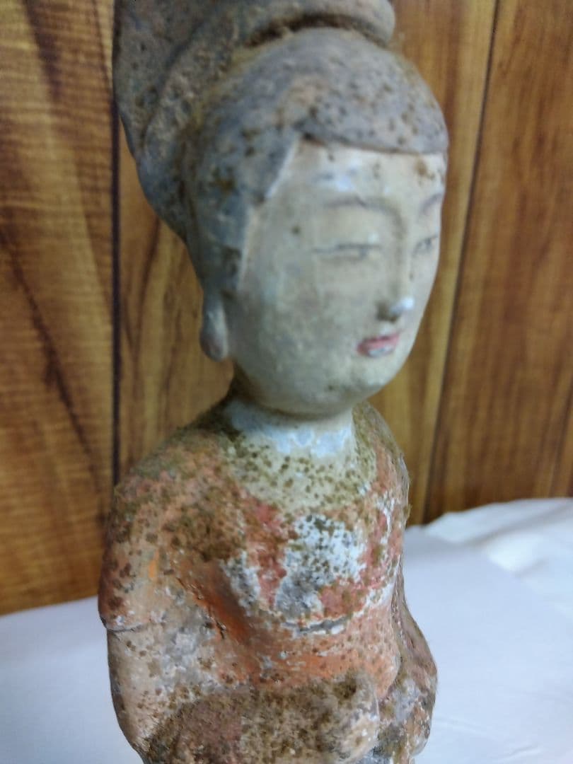 中国古代 加彩婦人俑　中国古美術