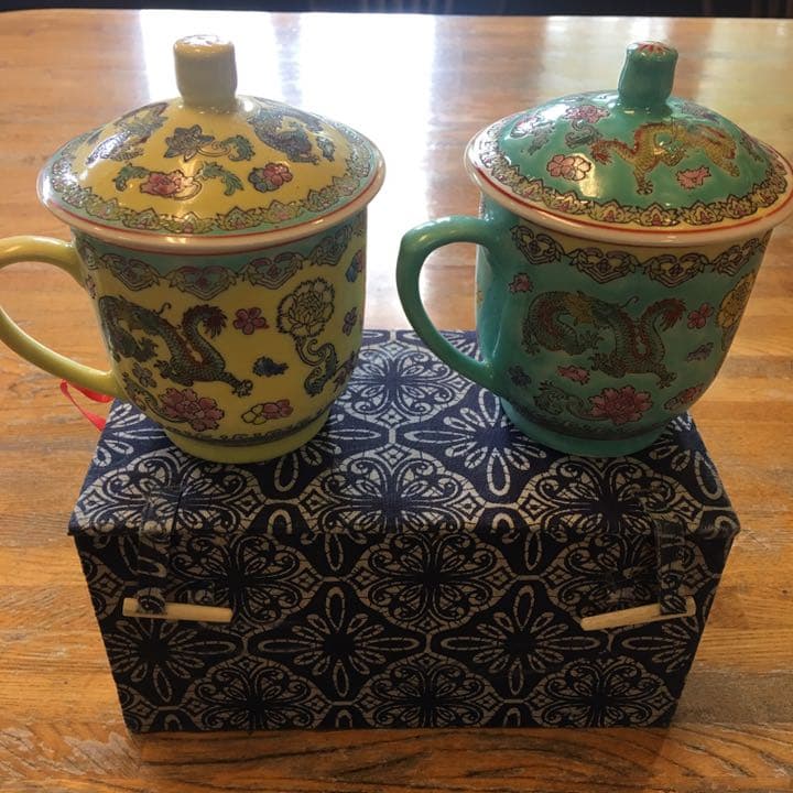 蔵出 中国骨董 中華帝国 景徳鎮製清王朝龍紋蓋付お茶コップセット アンティーク