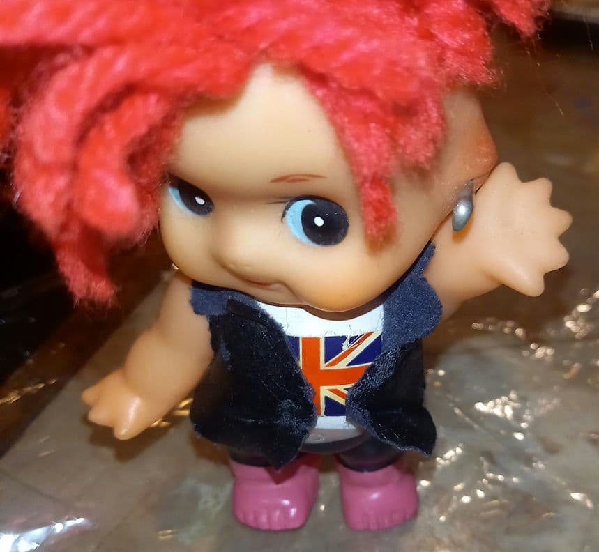 レア★キューピー★パンク★ROCKSTAR★ソフビ人形