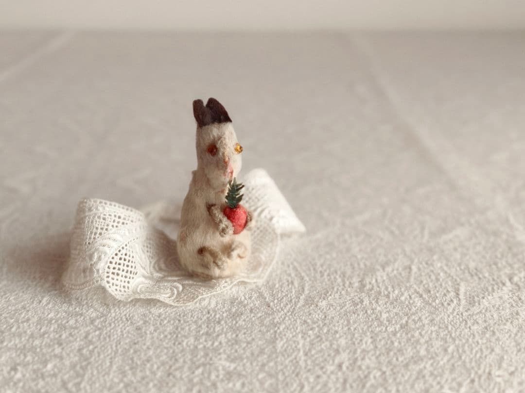 *vintage rabbit ❀ ダークグレーのお耳と尻尾 可愛い ウサちゃん