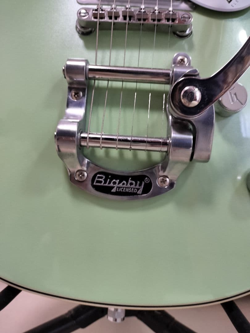 Gretsch エレクトロマチック ダブルジェット G5232T ビグスビー付き