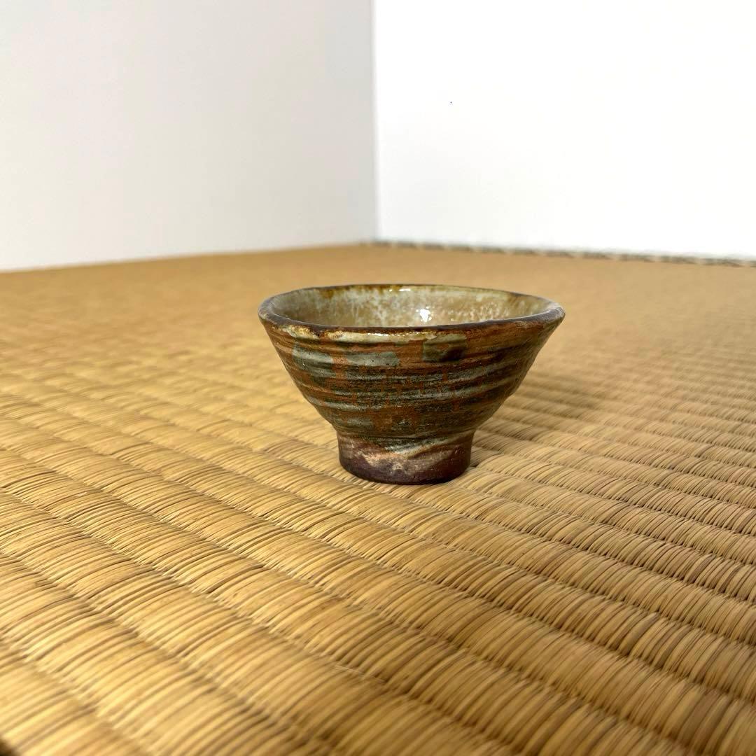 #XG528 陶芸家・人間国宝・金城次郎・壺屋焼・魚紋・ぐい呑・共箱・酒器・骨董