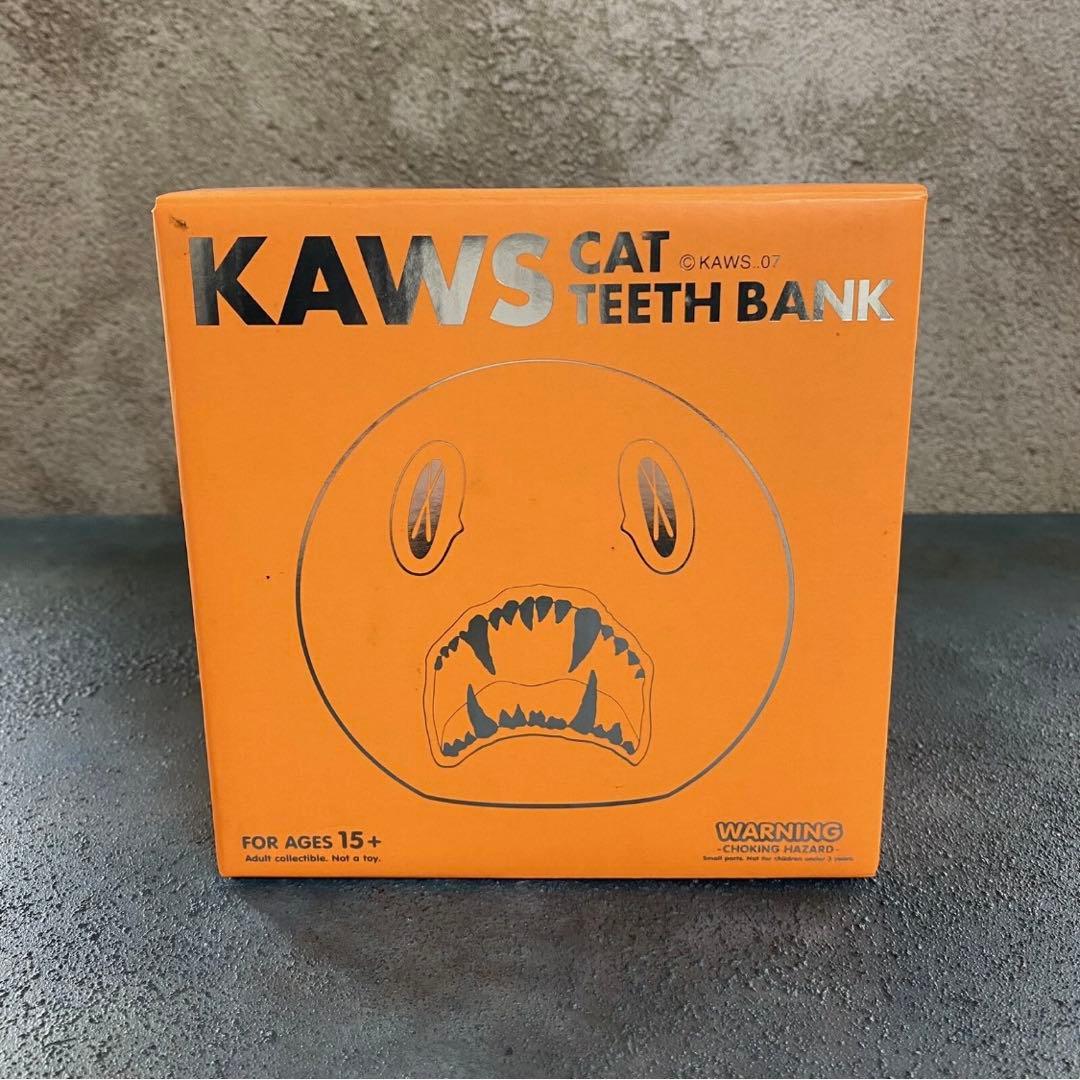 KAWS オリジナルフェイク CAT TEETH BANK 2007年 貯金箱②