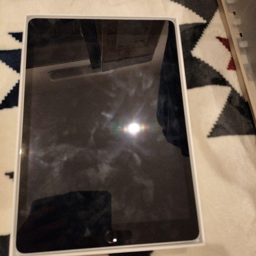 Apple iPad (第9世代) スペースグレー 本体