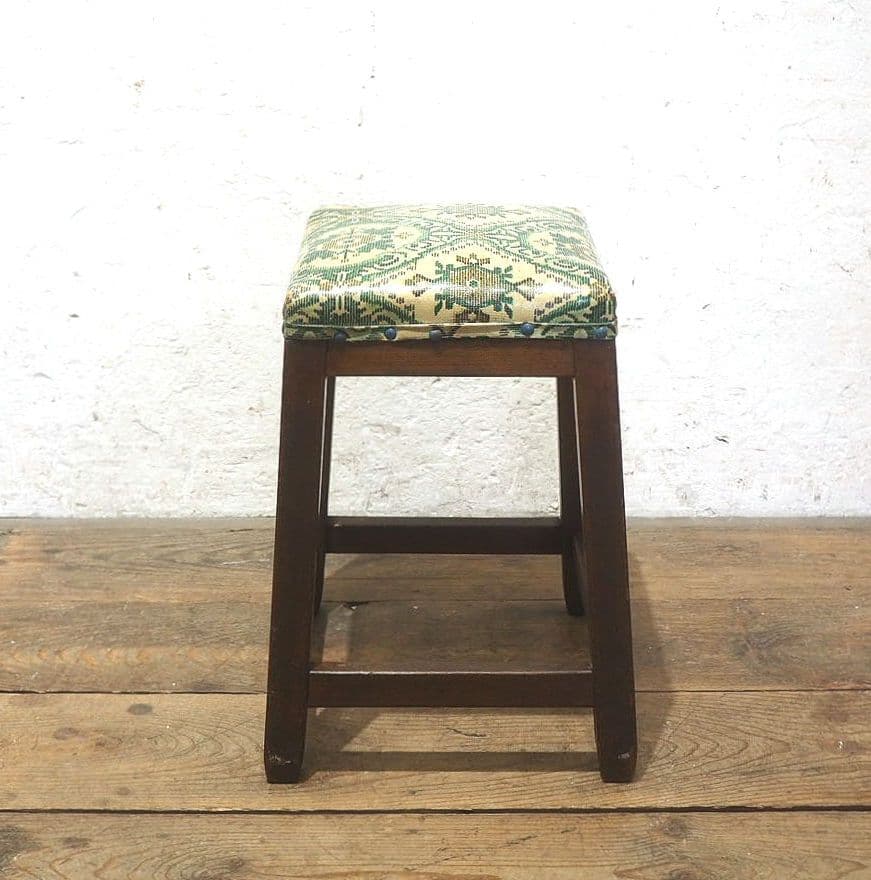 1367 ヴィンテージ　スツール　椅子　イス　チェア　古家具　レトロ　カフェ