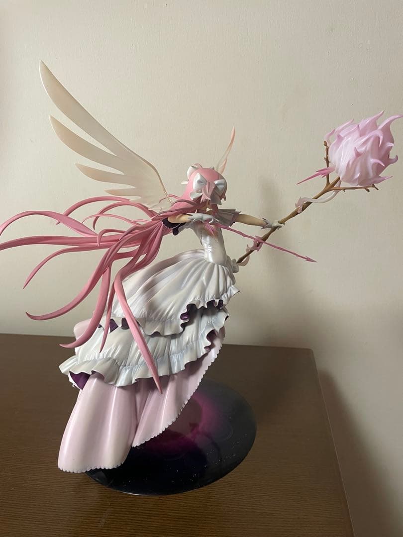 【中古】魔法少女まどか☆マギカ アルティメットまどか 1/8スケールフィギュア