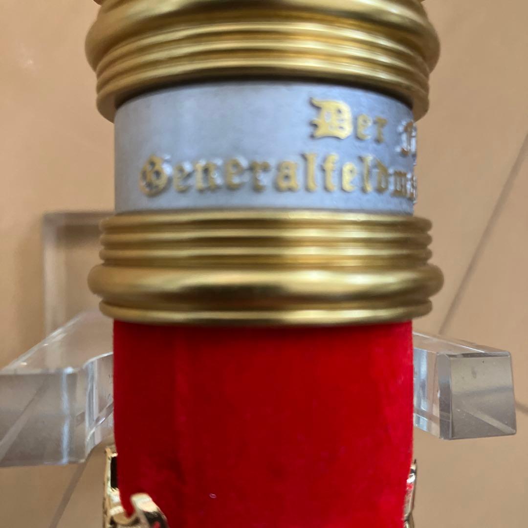 ドイツ軍　元帥杖　ロンメル将軍仕様　アクリル台座、白手袋付き