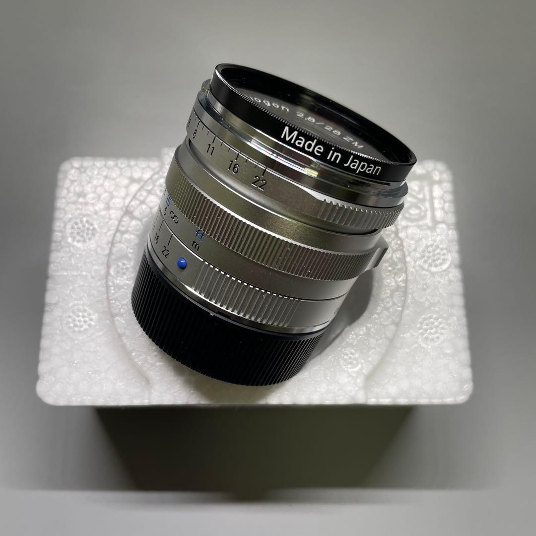 Carl Zeiss Biogon T* 2.8/28mm フード&フィルタ付き