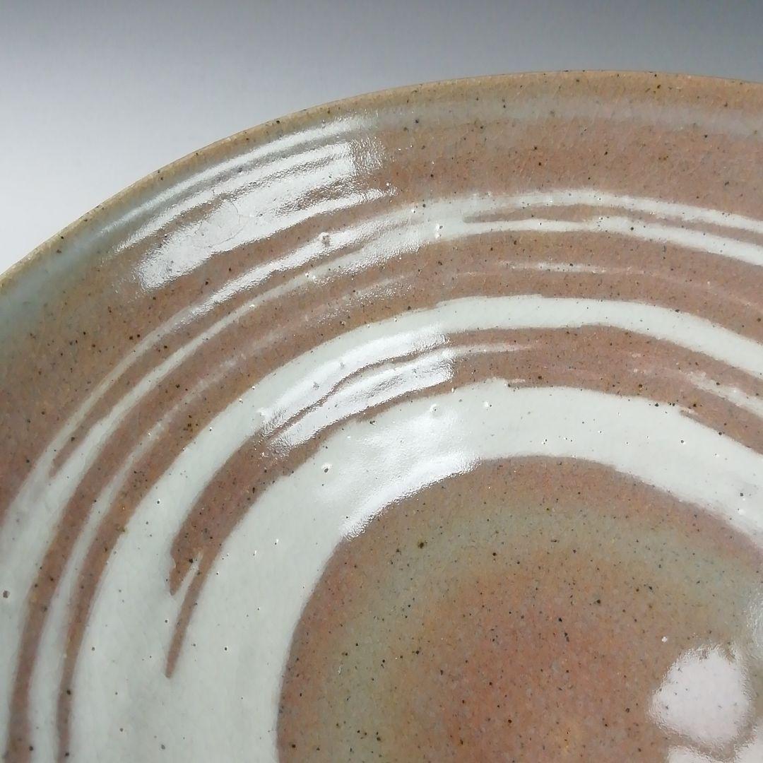 Ｔ６３３　茶碗　『刷毛目　平茶碗』『渡辺六郎』　共箱　抹茶碗　茶道具