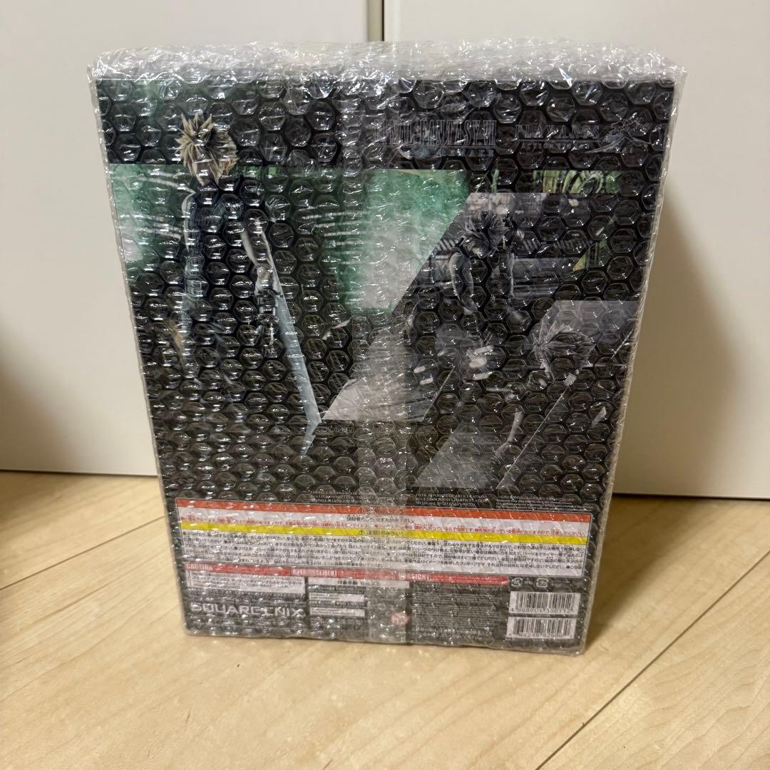 ファイナルファンタジー VII リメイク PLAY ARTS改 クラウド