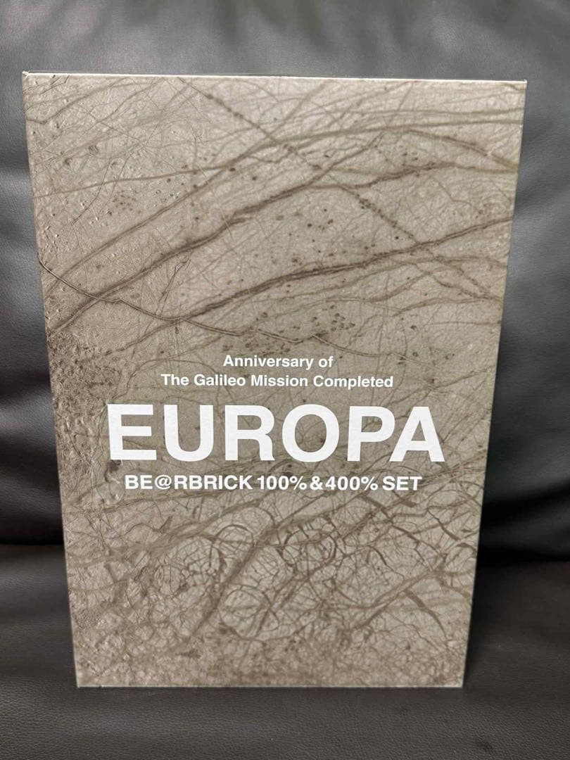 BE@RBRICK EUROPA（エウロパ）100％ & 400％