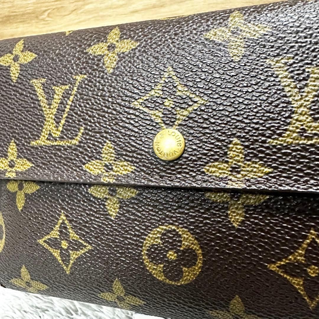LOUIS VUITTON モノグラム ポルトトレゾール　エテュイパピエ 財布