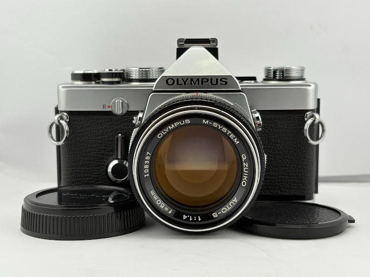★美品★オリンパス OLYMPUS OM-1N ボディ/ レンズキッド