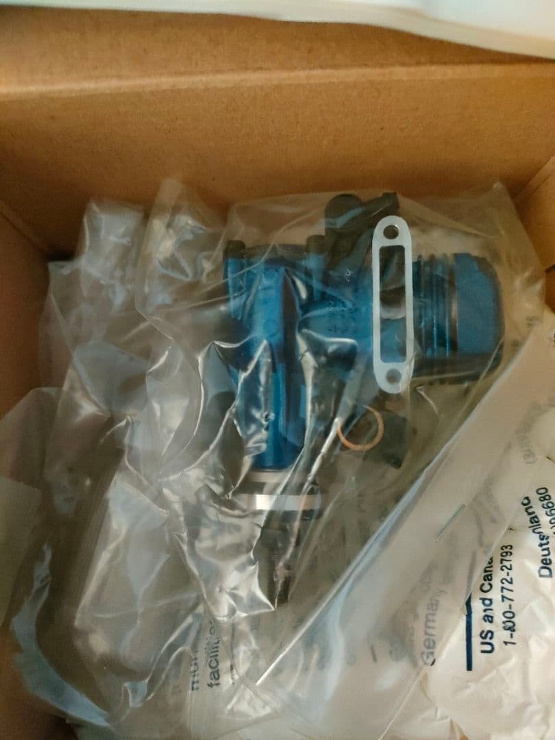 O.S. MAX 10 LA エンジン 未使用