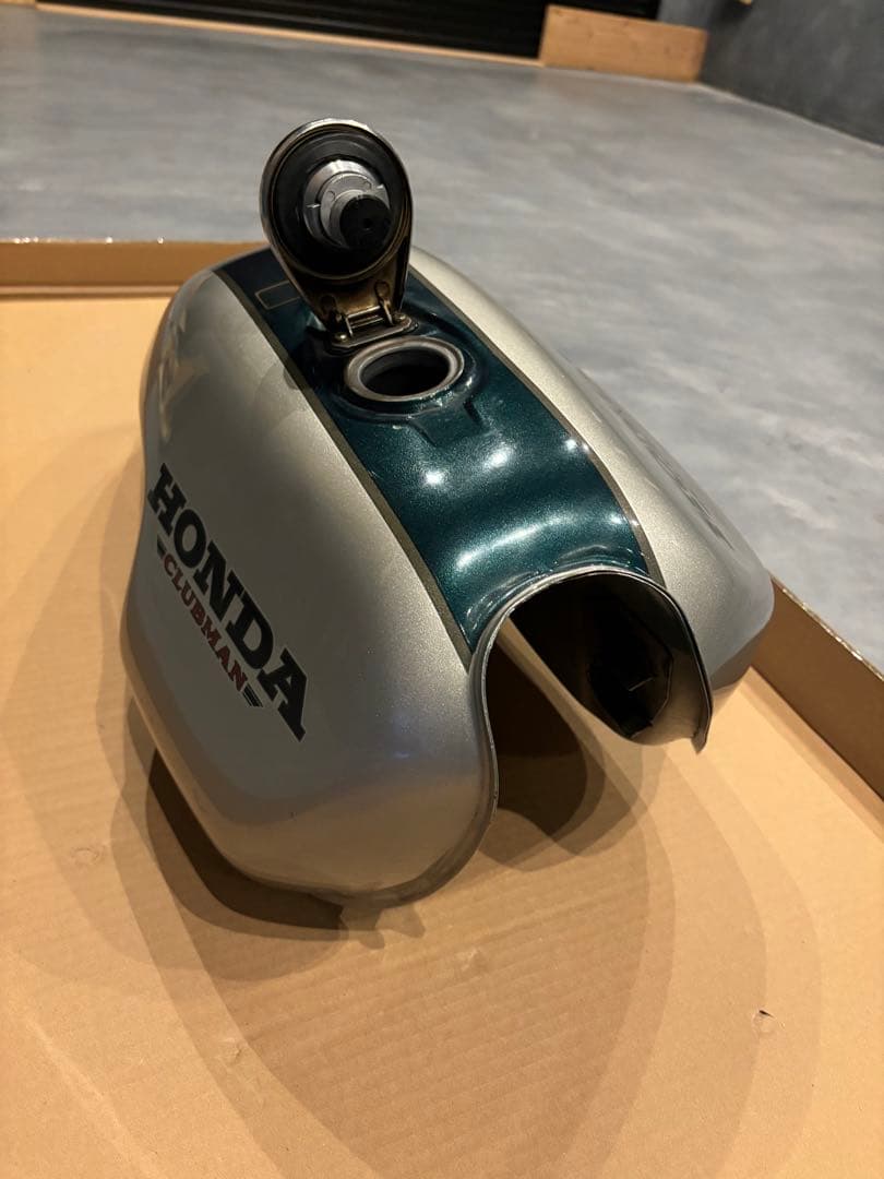 GB250クラブマン 純正タンク