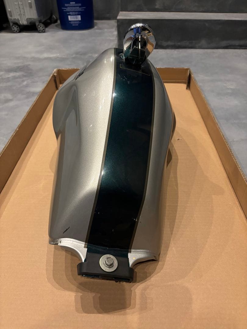 GB250クラブマン 純正タンク