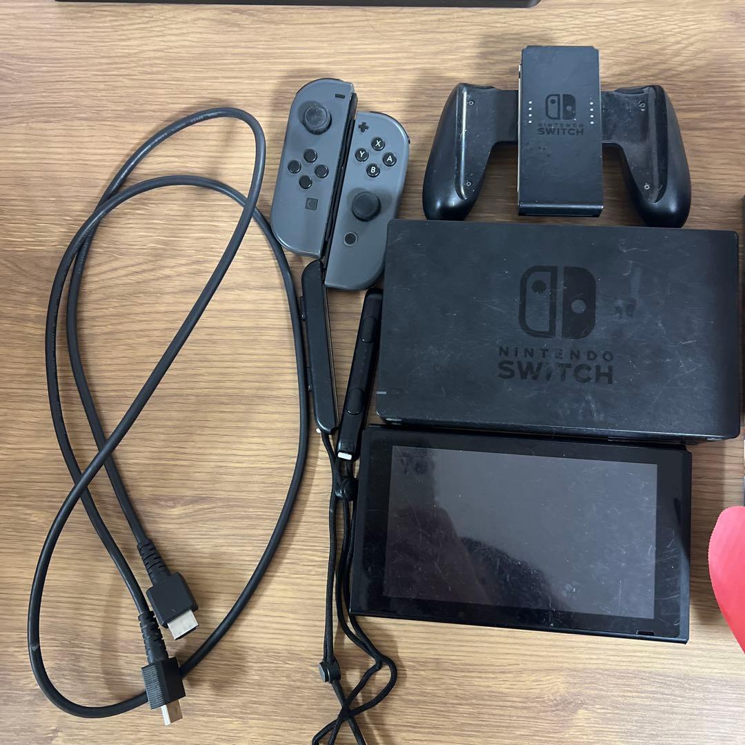 Nintendo Switch 本体 Joy-Con付き　ジャンク品