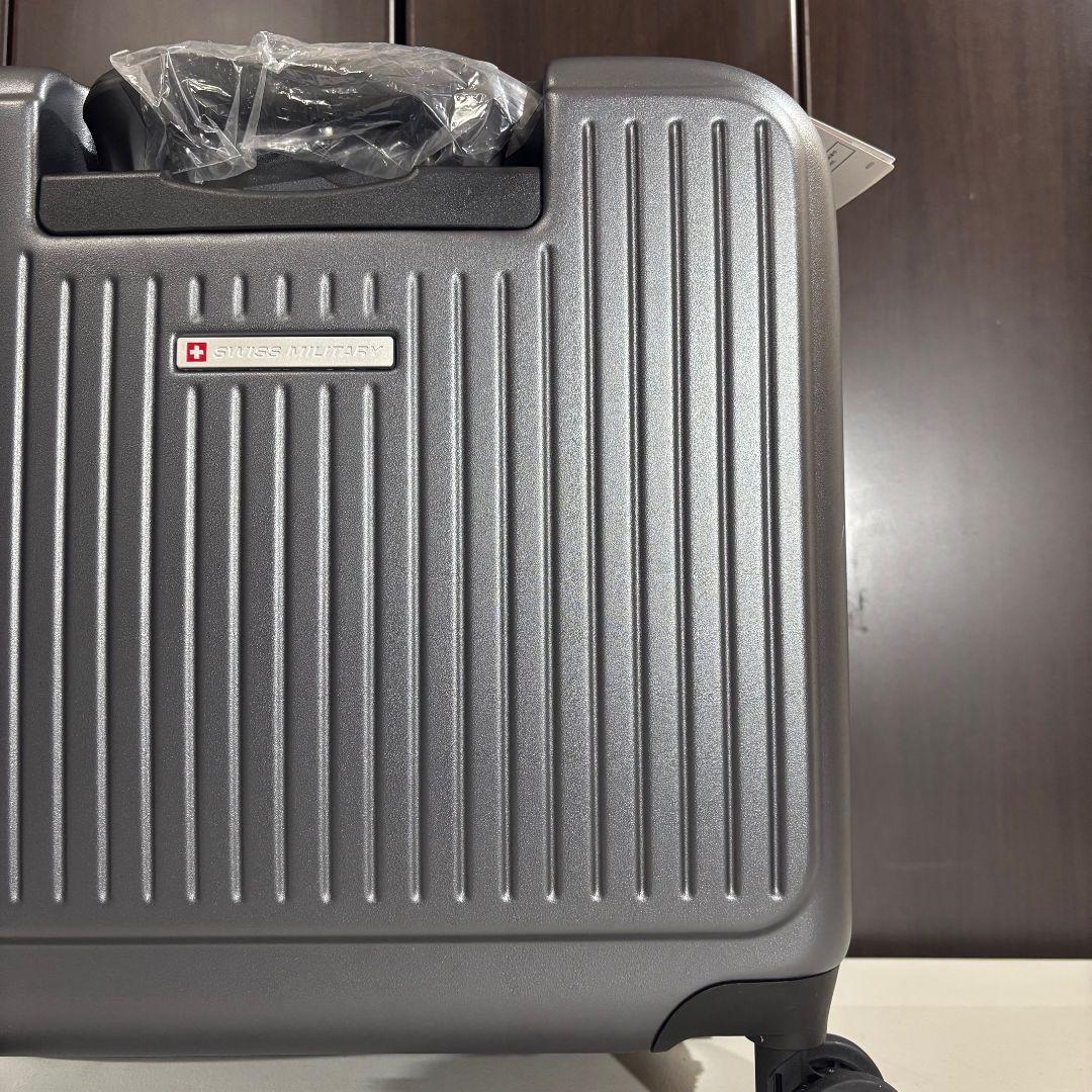 スイスミリタリー SM-C318 18in スーツケース 37L（拡張時42L）
