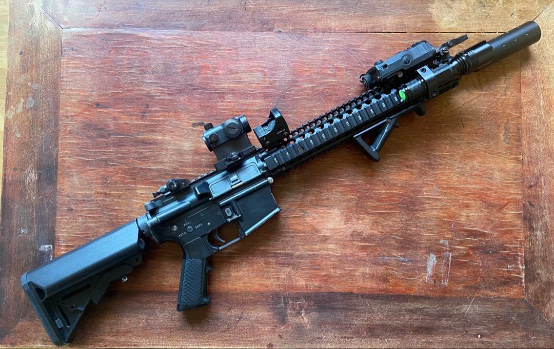 電動ガン　東京マルイ次世代　SOPMOD M4A1