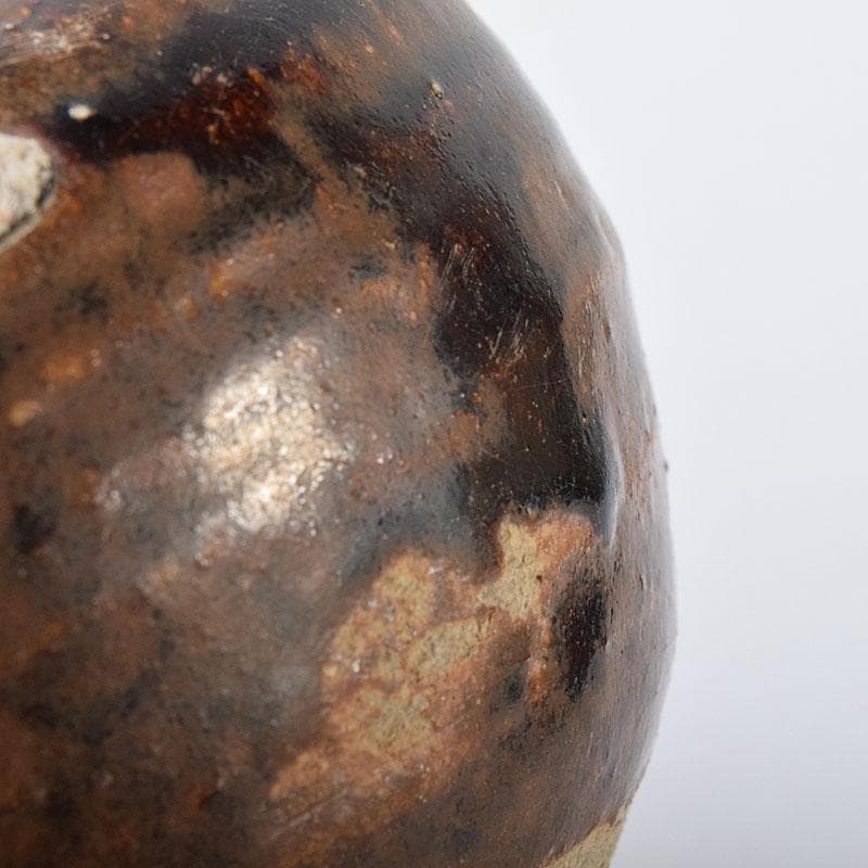 美濃古窯　黒褐釉　水滴　時代箱　V　R8278