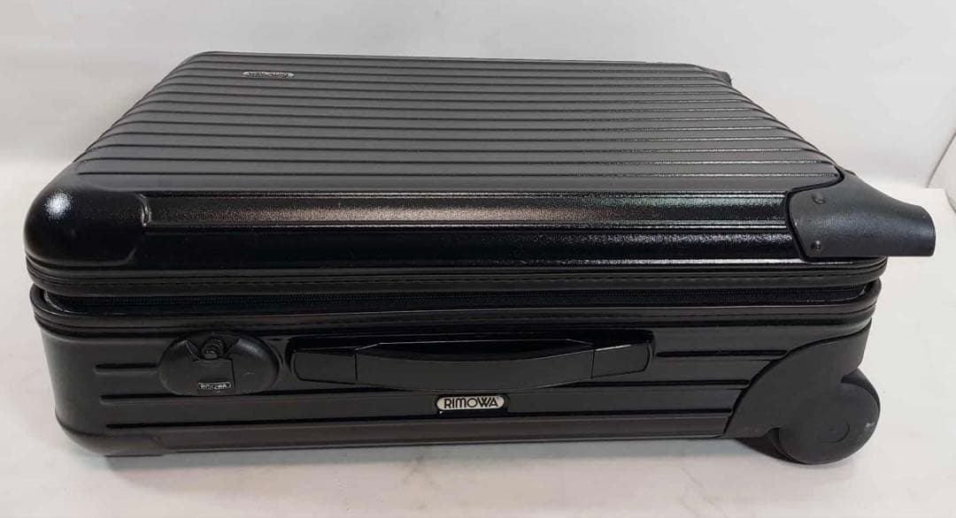 RIMOWA 32L キャリケース ブラック