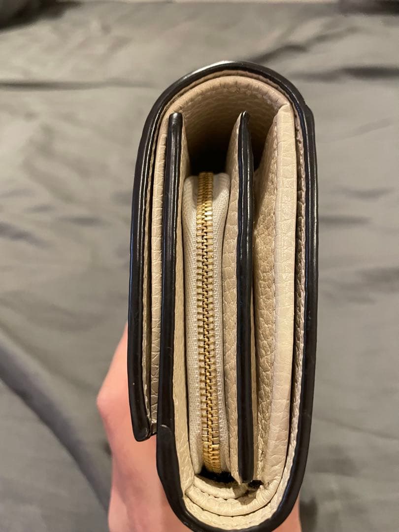 ※即購入OK※【正規品】 GUCCI 二つ折り財布　GGマーモント ホワイト