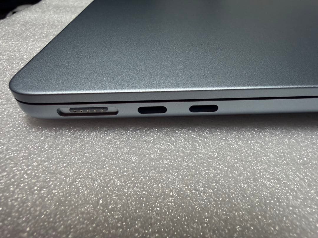 【極美品・AppleCare】MacBook Air 13インチ スカイブルー