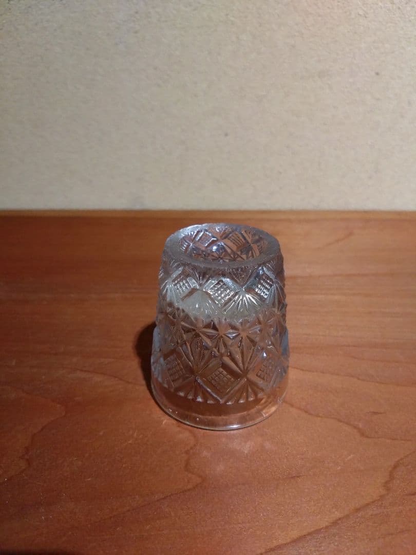 魚子紋  プレスガラス盃 （透明）