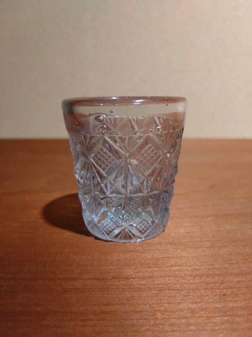 魚子紋  プレスガラス盃 （透明）